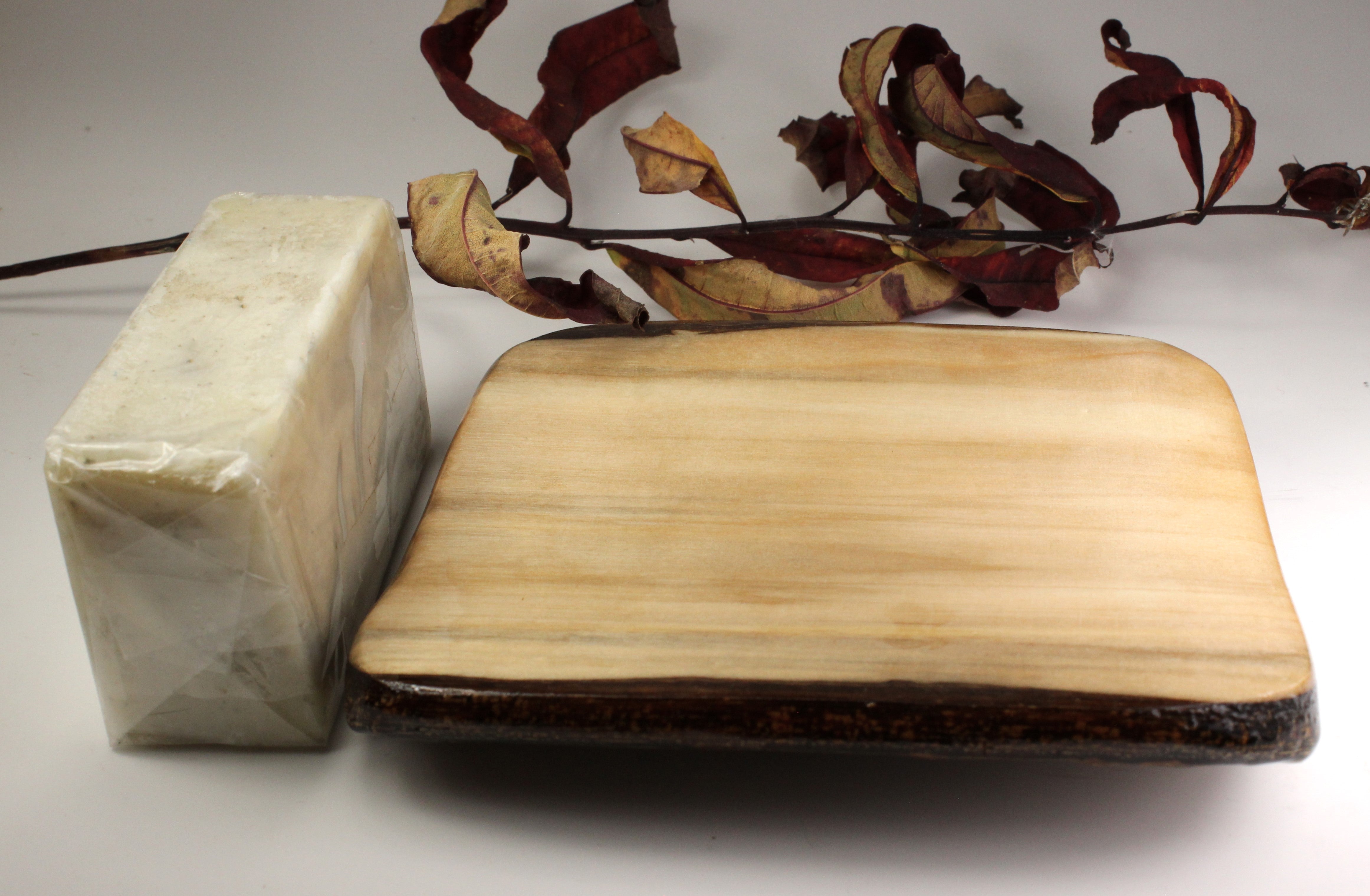 Wood and poplar bark soap dish