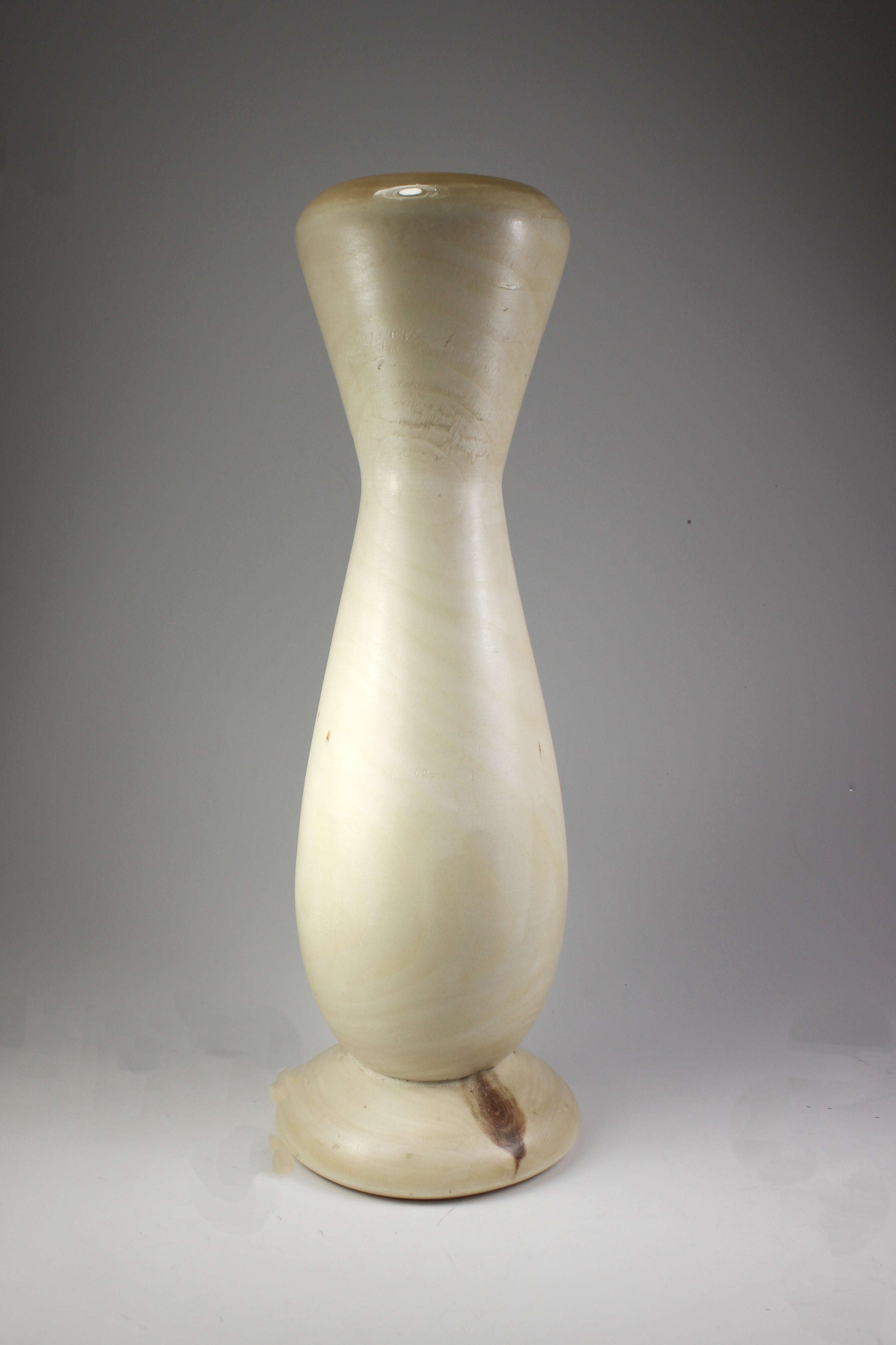 Poplar wood vase