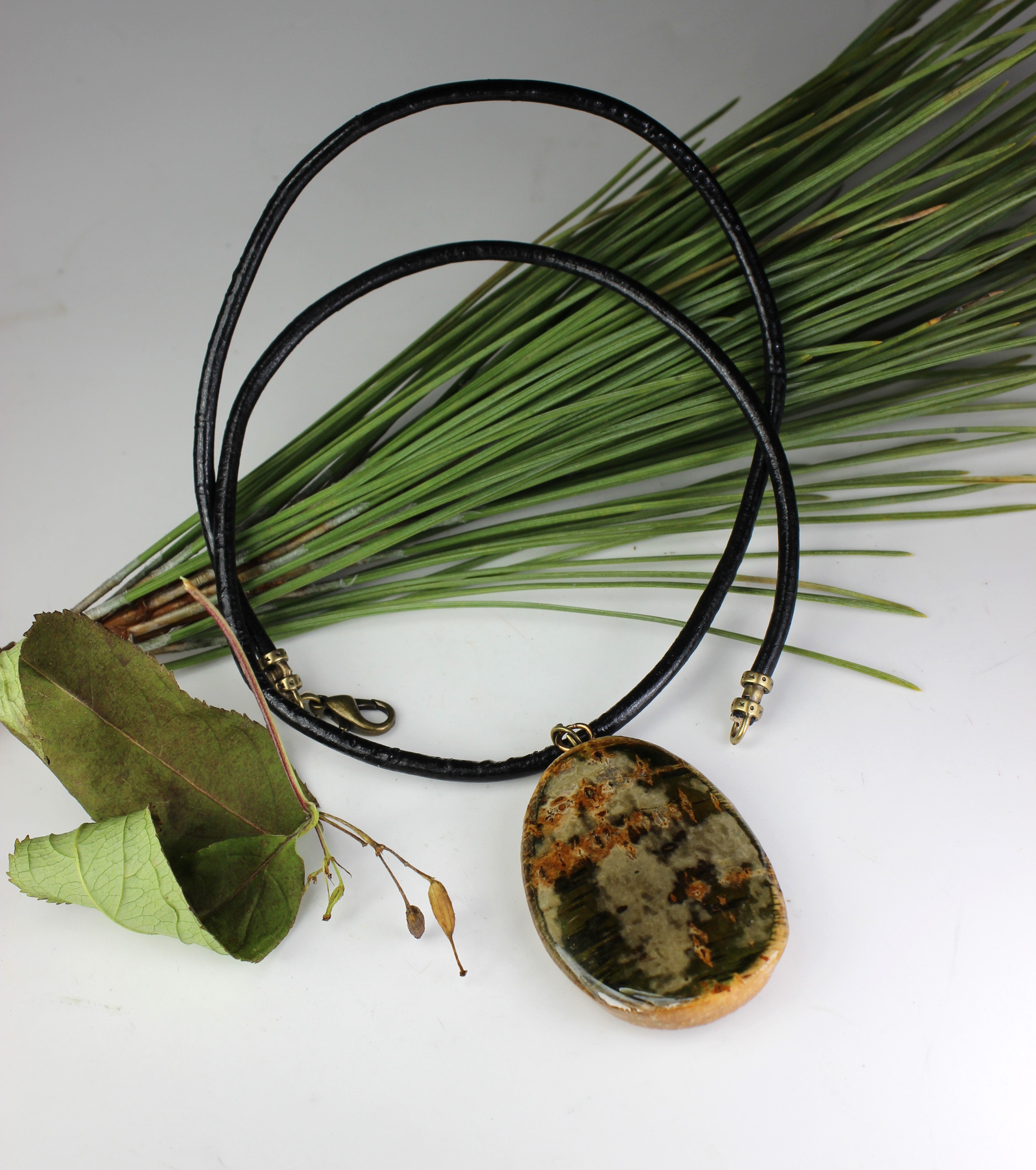 Wood and poplar bark necklace